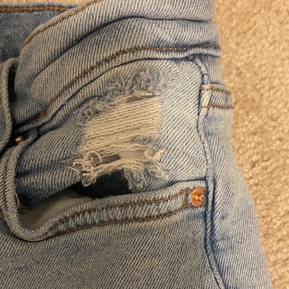 Wild Fable Light Blue Distressed Kids Jeans HOLIDAY SALE🦃🎄🕎🎁🎉🎊10 DOLLARS OFF - Picture 12 of 12